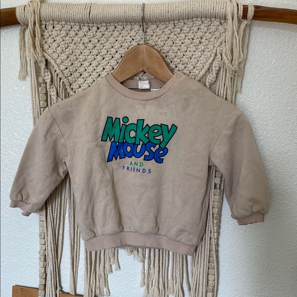 H&M Tan Graphic Sweatshirt Disney 2t - Picture 1 of 4